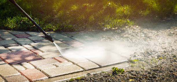 Best Restaurant Pressure Washing  in Oconomowoc, WI